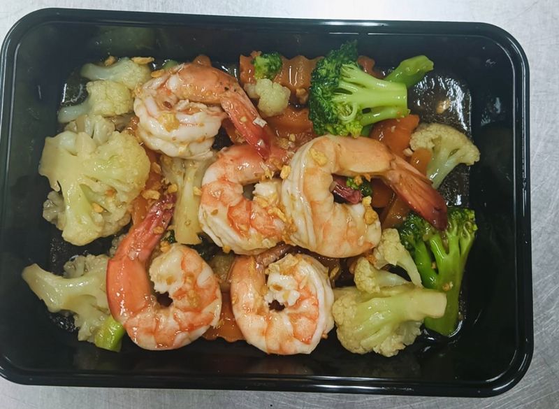 รูปกุ้งผัดผักกระเทียม